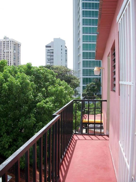 Casa Santurce Hostel ซานฮวน ภายนอก รูปภาพ